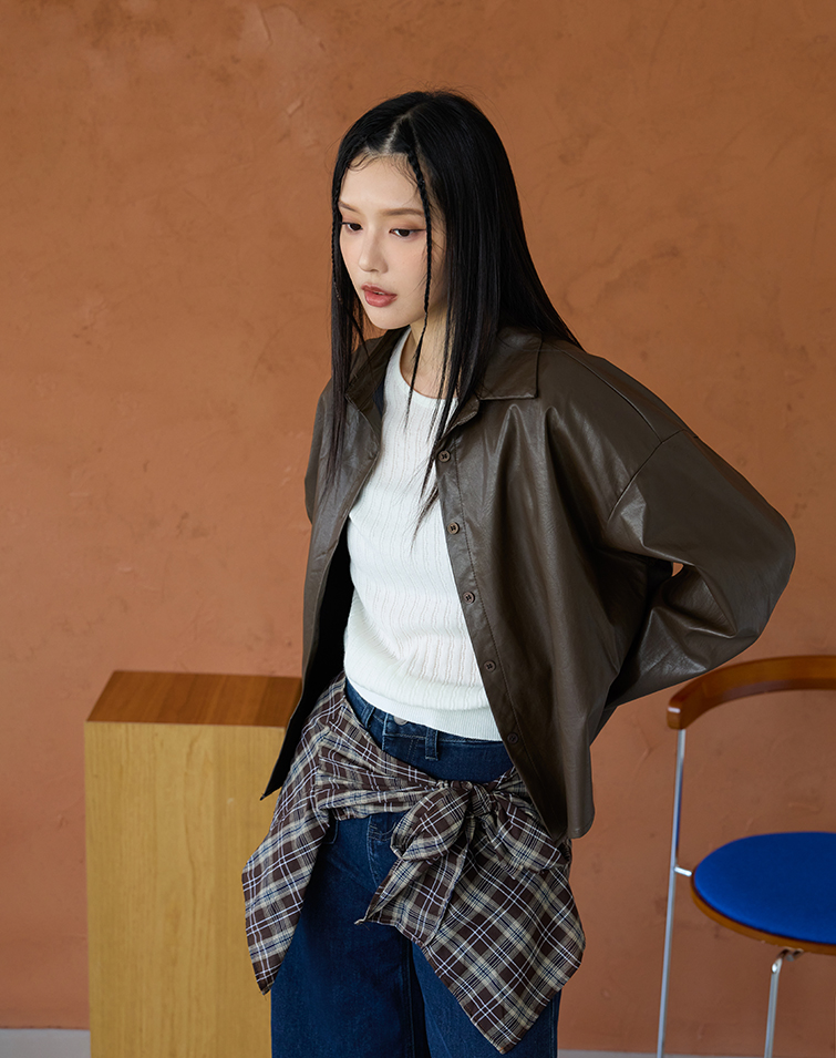 EDGY FAUX LEATHER LONG-SLEEVE JACKET