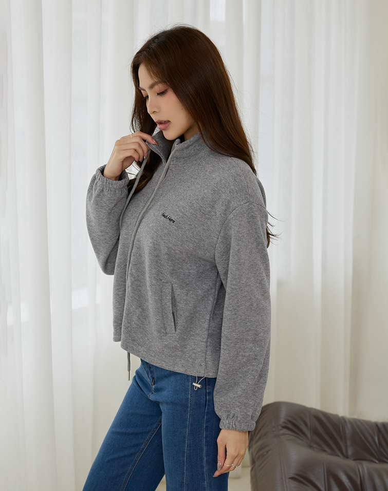 MINIMALIST TEXTURED COLLAR JACKET