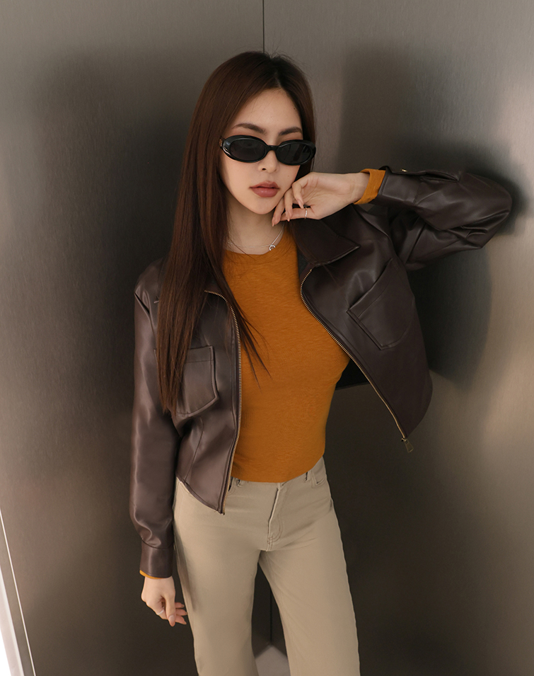 TAILORED COLLARED LEATHER JACKET