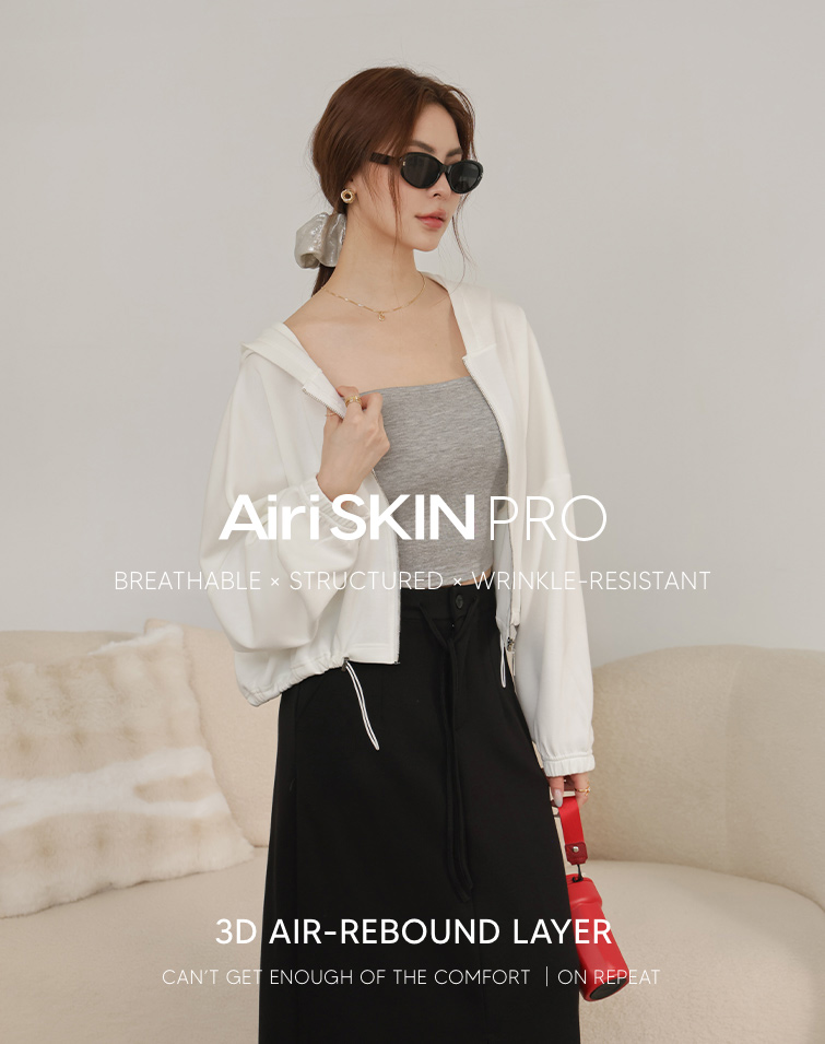 AIRY HOODED JACKET