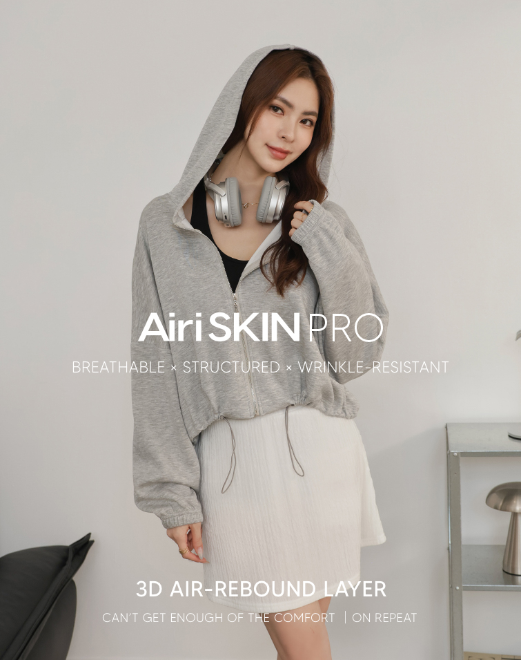 AIRY HOODED JACKET