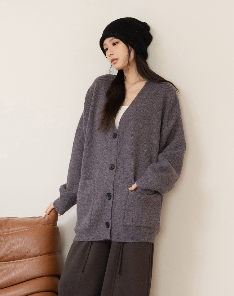Relaxed V-Neck Cashmere Cardigan
