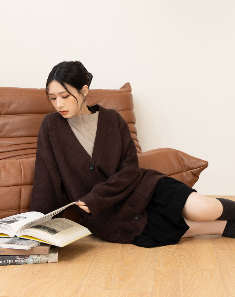 Relaxed V-Neck Cashmere Cardigan