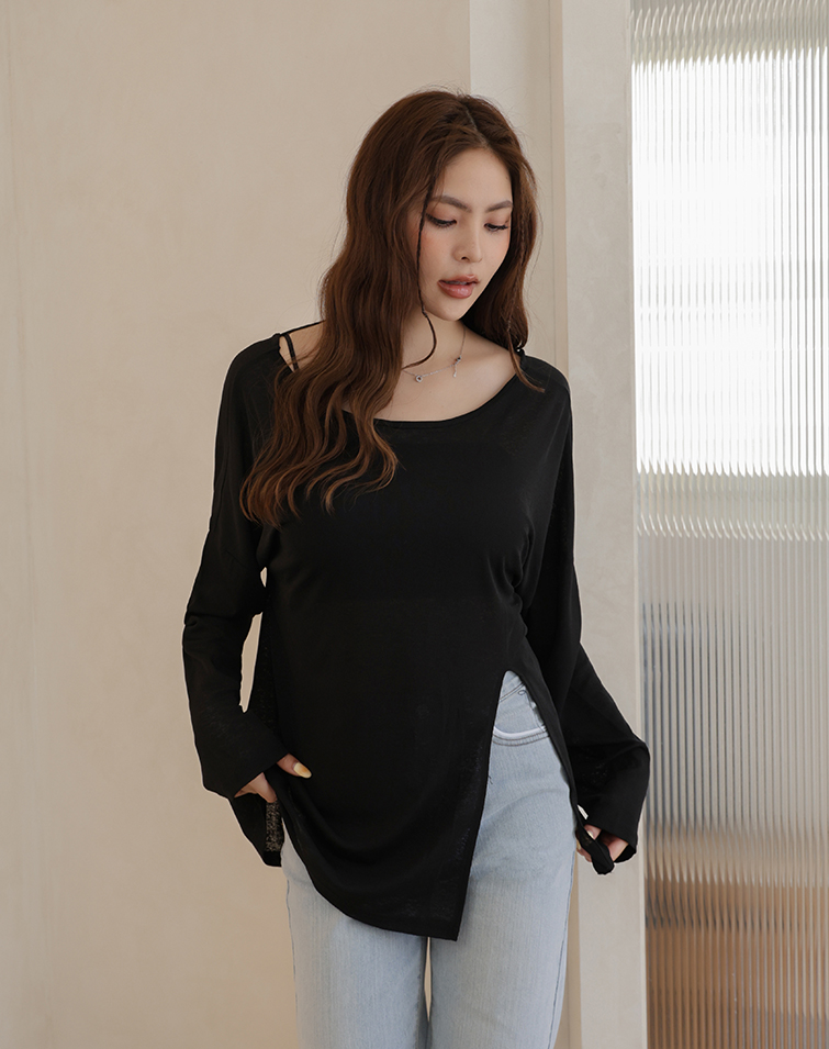 LIGHTWEIGHT SHEER BACK CUTOUT LONG-SLEEVE TOP