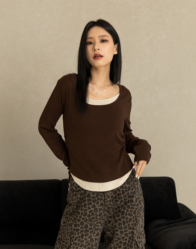 COLORBLOCK CREW NECK LONG-SLEEVE TOP