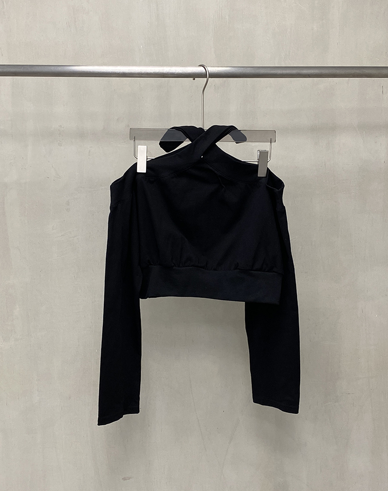 STYLISH CROSS-NECK OFF-SHOULDER TOP