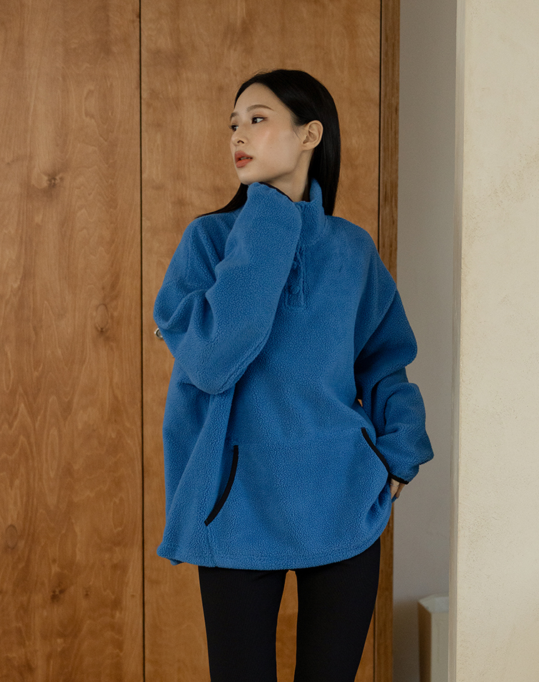 TEDDY FLEECE MOCK NECK LONG-SLEEVE TOP