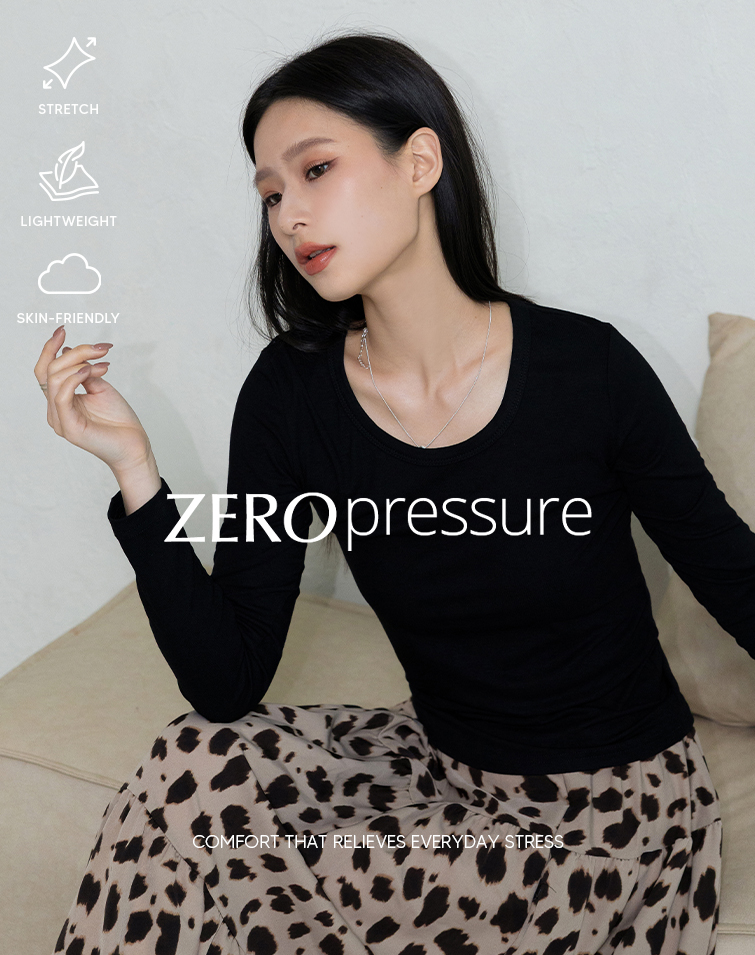 SOFT-FEEL COTTON U-NECK TOP