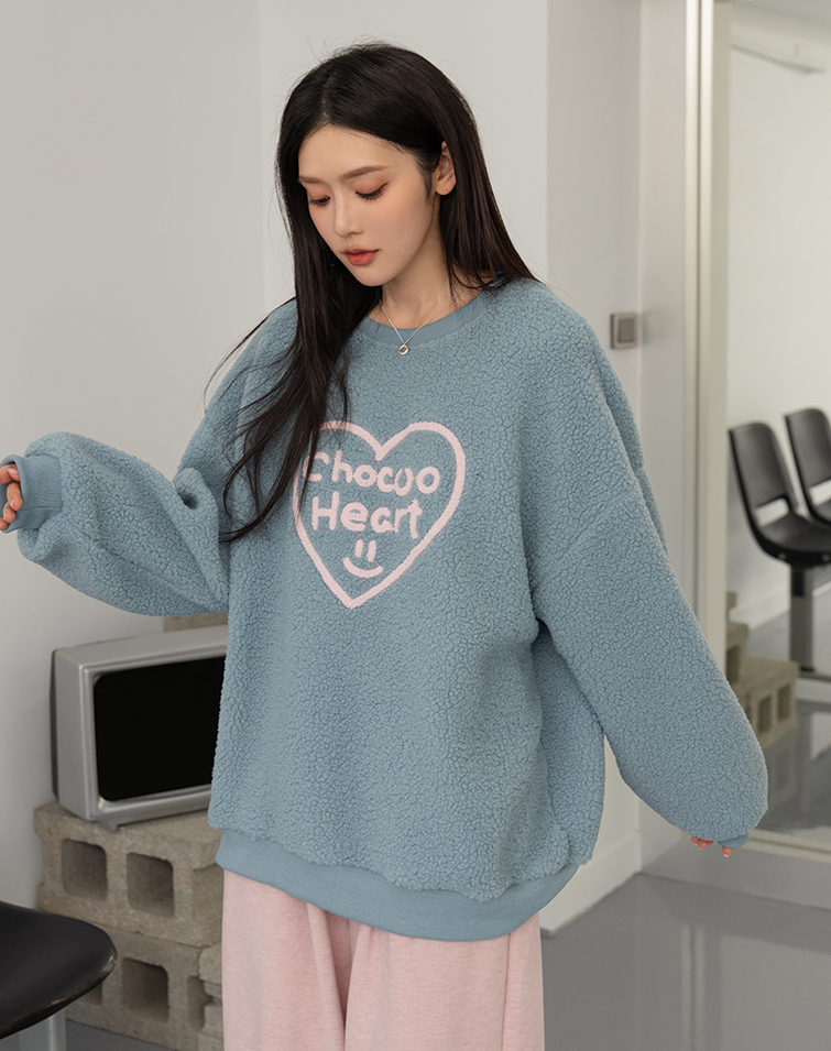 COLORFUL HEART FLEECE LONG-SLEEVE TOP