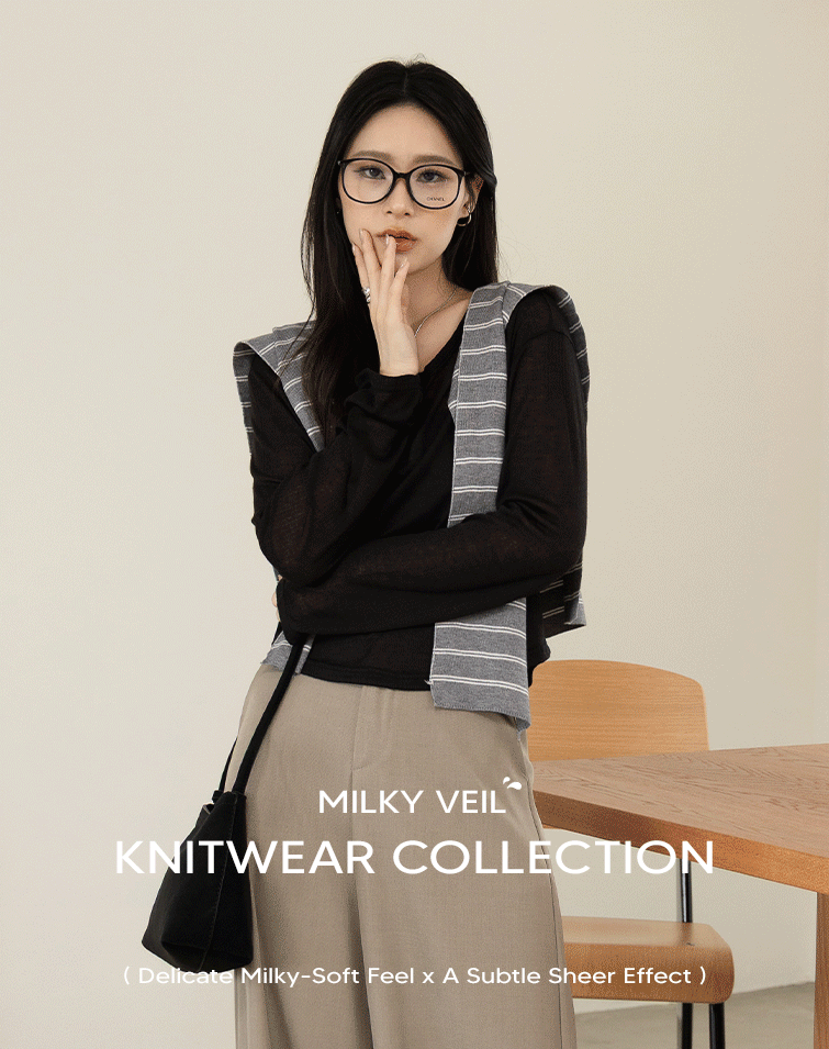 MIT MILKY-SOFT BUTTONED TOP