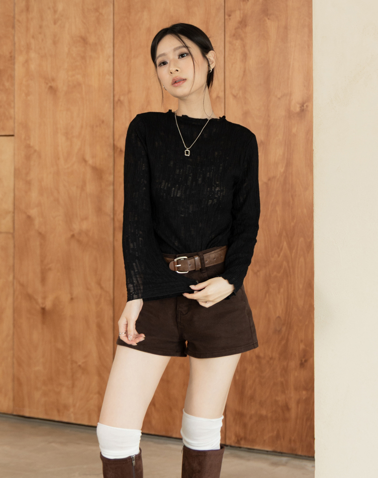 TREE-BARK TEXTURED MOCK-NECK BASELAYER