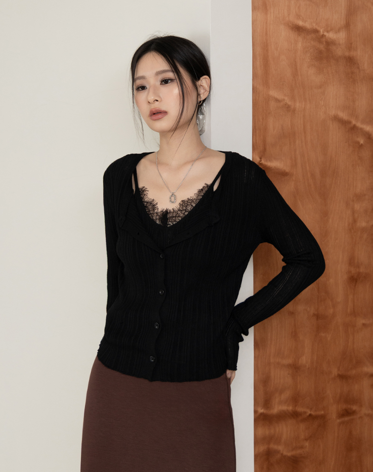 SOFT-TOUCH 2-PIECE KNIT TOP