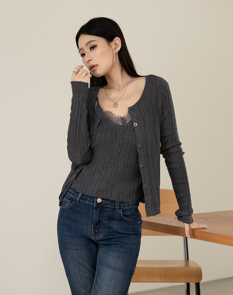 SOFT-TOUCH 2-PIECE KNIT TOP