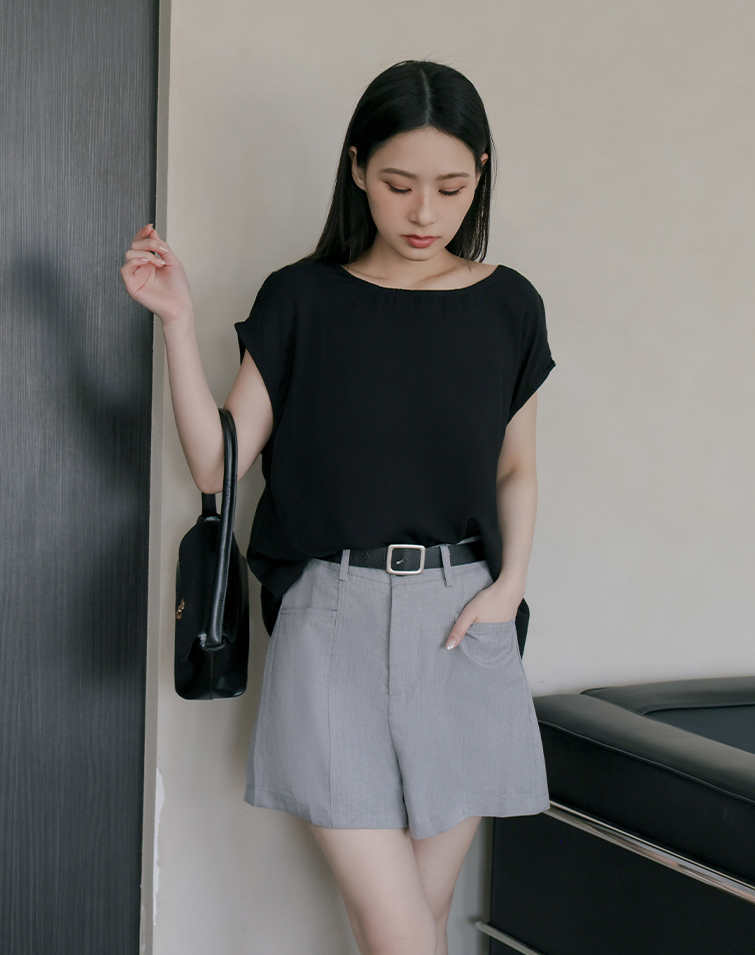 HIGH-WAIST TAILORED SHORTS