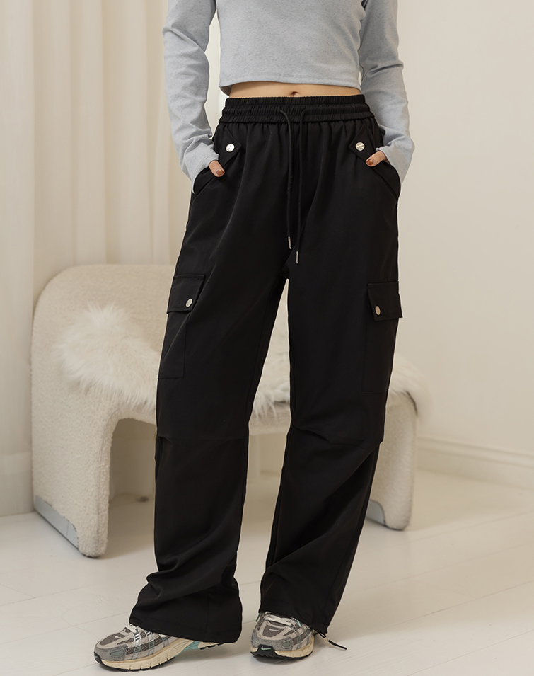 GLOSSY STYLISH POCKET SLIM-FIT PANTS