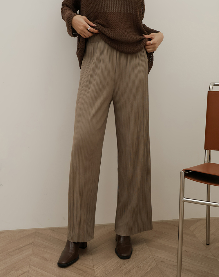 DRAPED PLEATED RIBBED PANTS