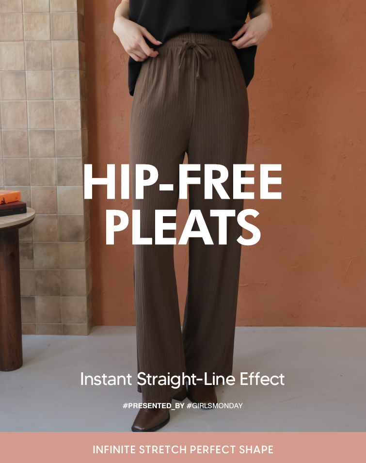 PLEATED WIDE-LEG PANTS
