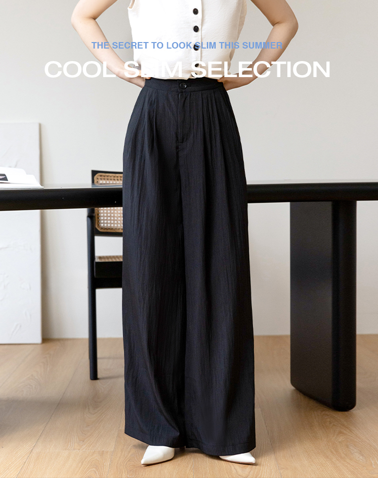 360° AIRY PLEATED WIDE PANTS