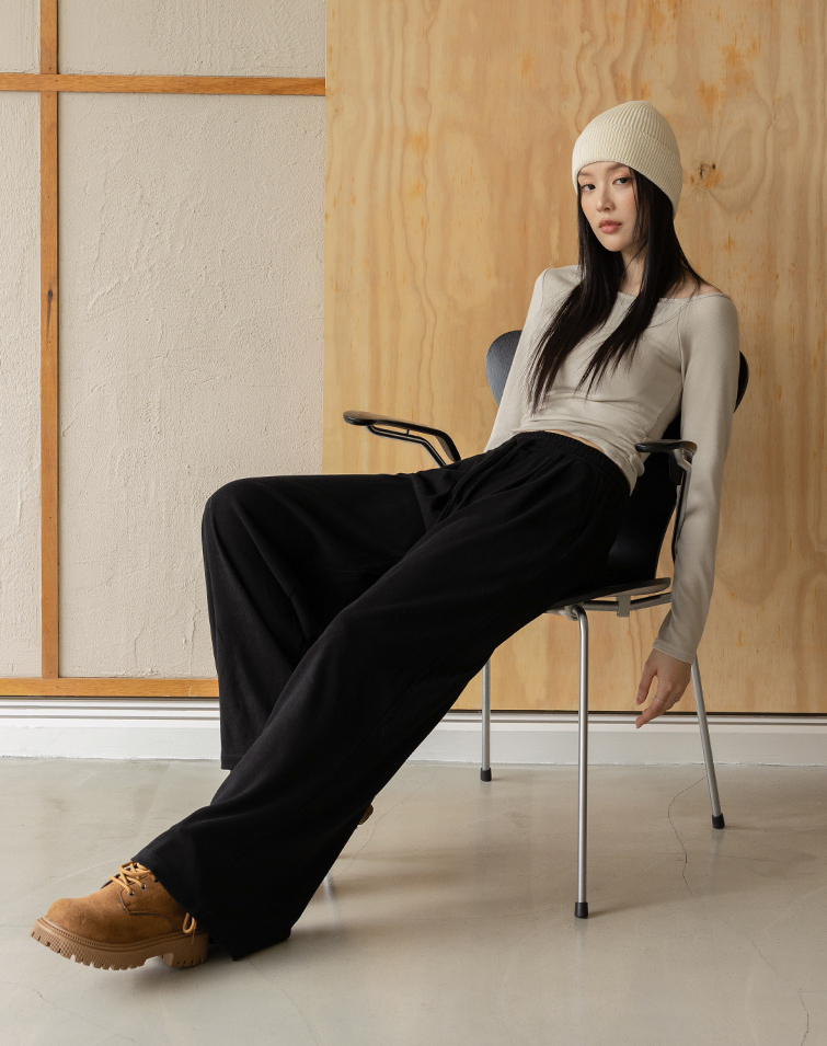 SOFT-FLEECE DRAWSTRING PANTS