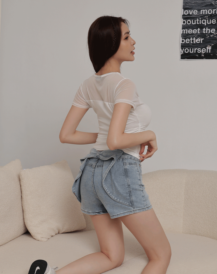 WASHED RETRO BOW DENIM SHORTS