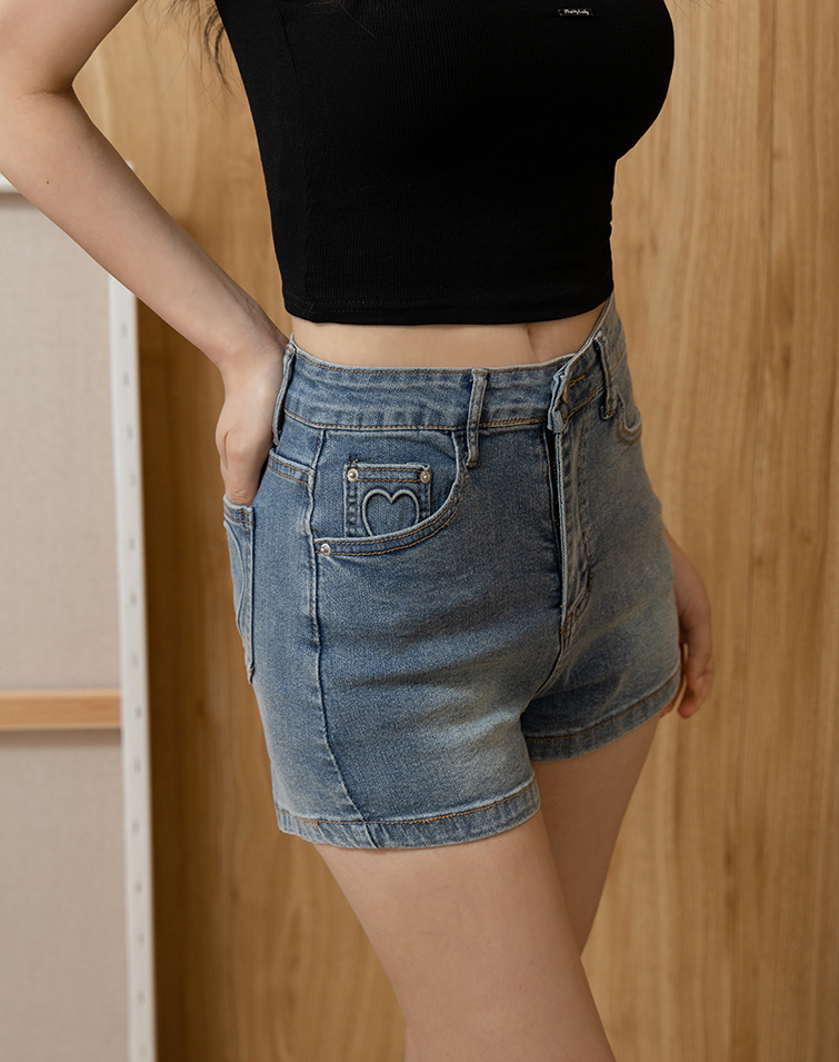FASHION STITCHED DENIM SHORTS
