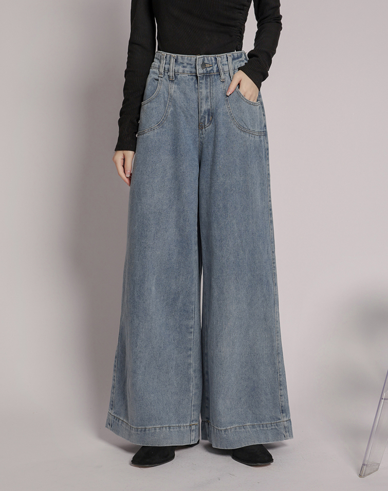 BACK ELASTICATED POCKET WIDE-LEG JEANS