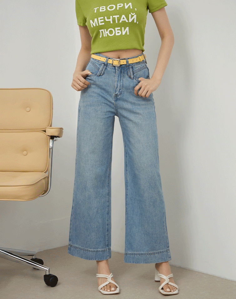 CLASSIC WASHED DENIM STRAIGHT-LEG JEANS