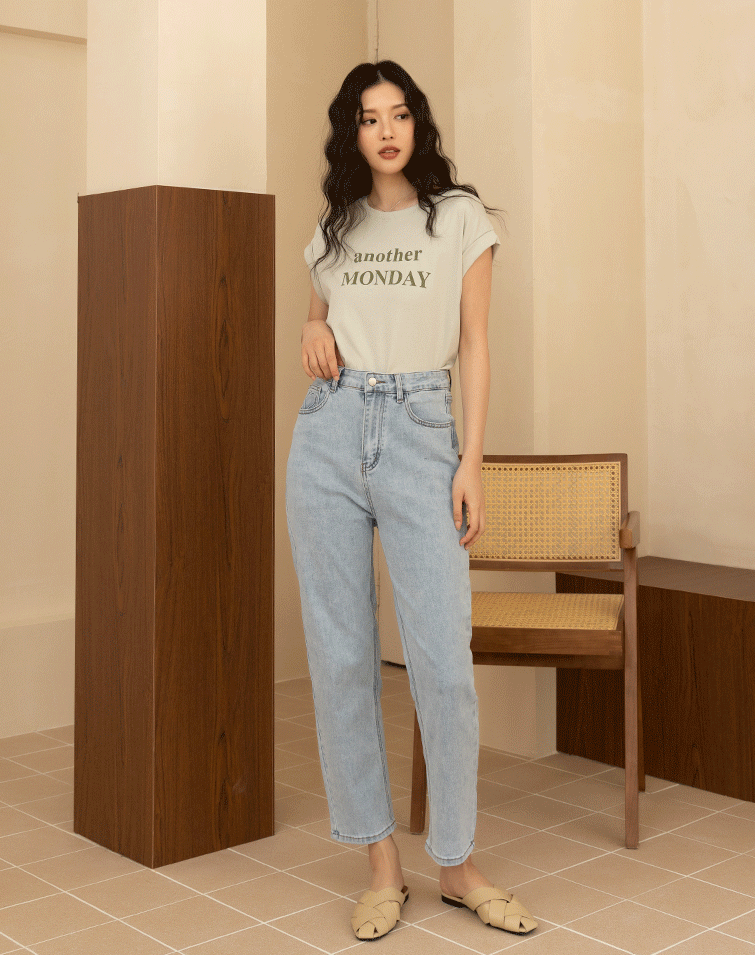 PLAYFUL HEART VINTAGE STRAIGHT-LEG JEANS
