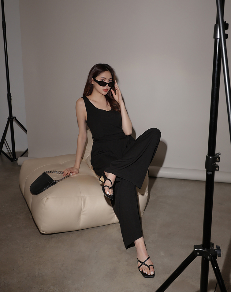 MINIMALIST TIE-STRAP JUMPSUIT