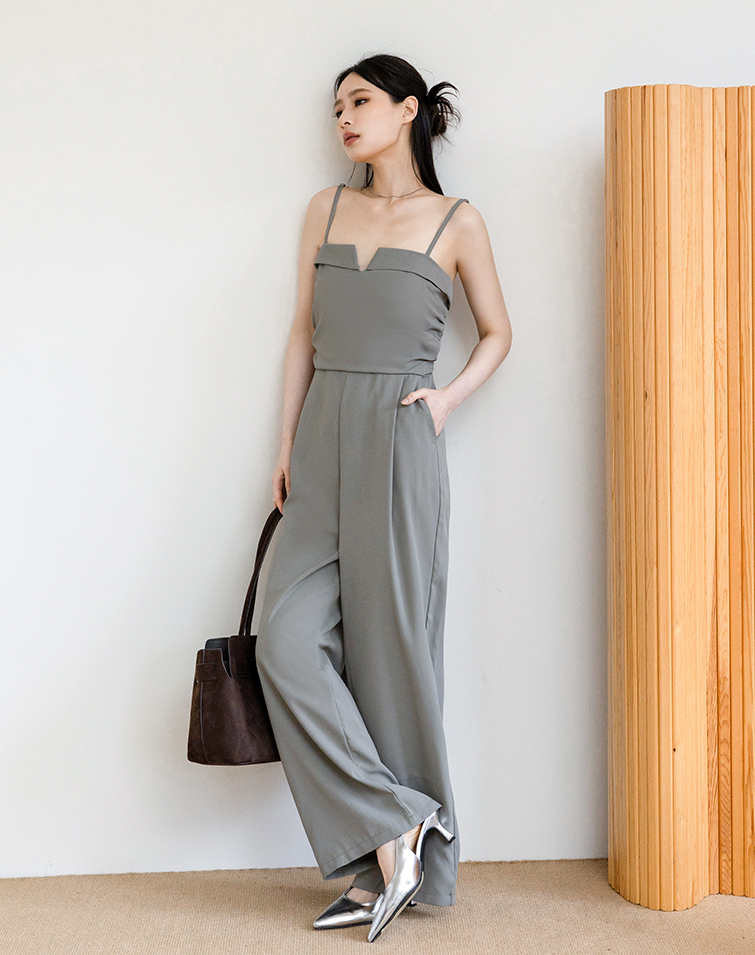 SLIM V-NECK CAMI JUMPSUIT