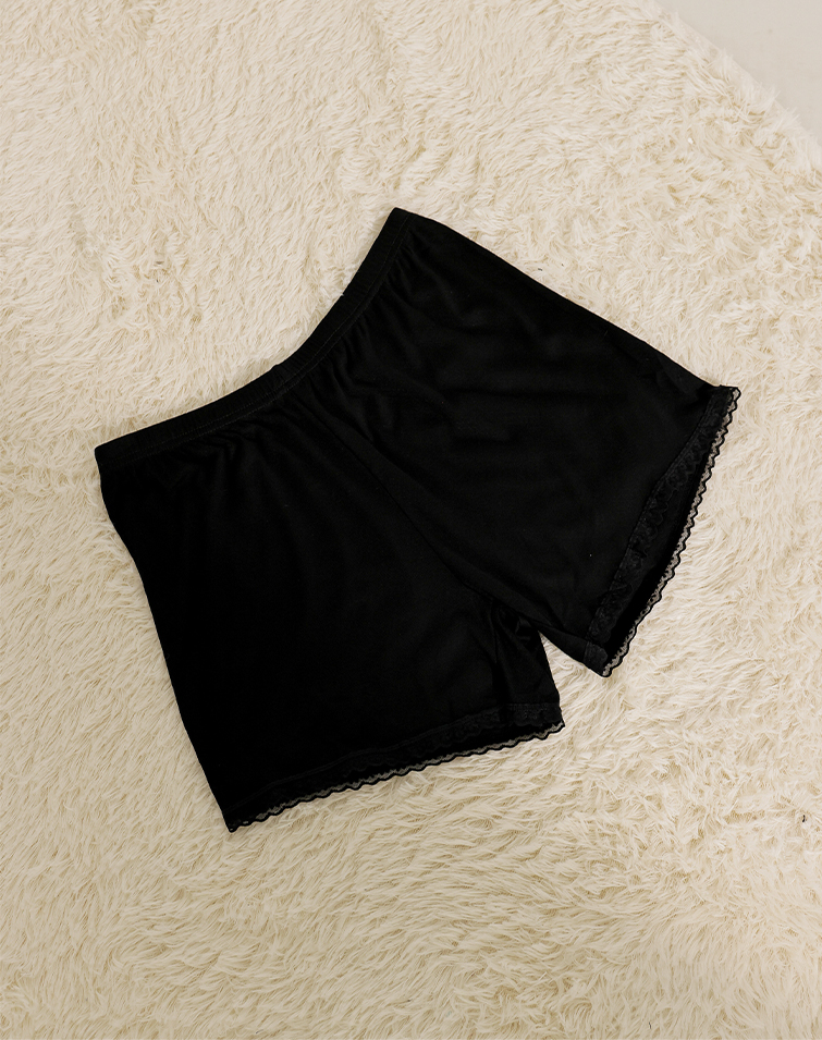 STRETCHY LACY SAFETY SHORTS