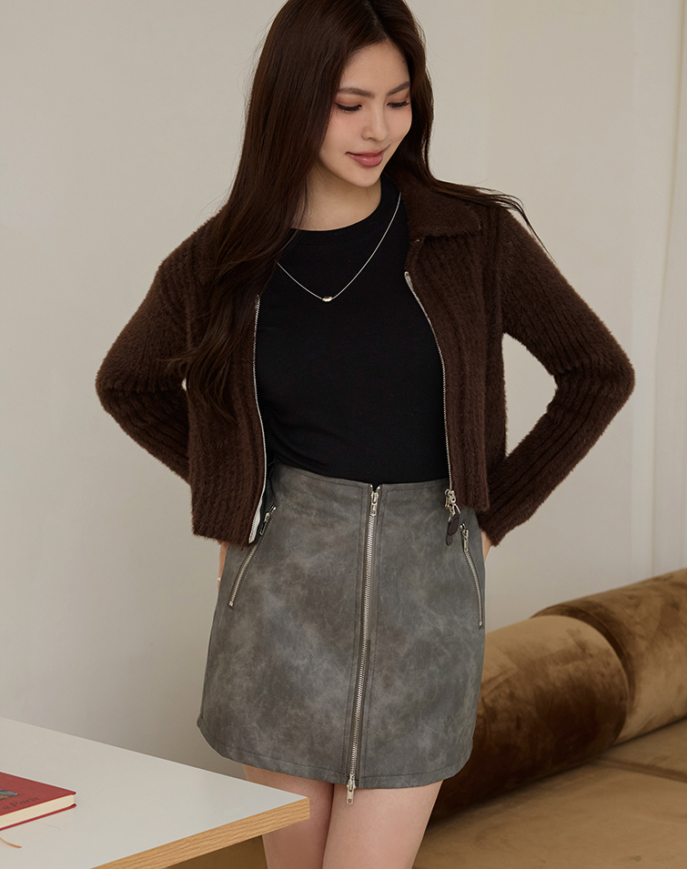 MATTE ZIPPER MINI SKIRT