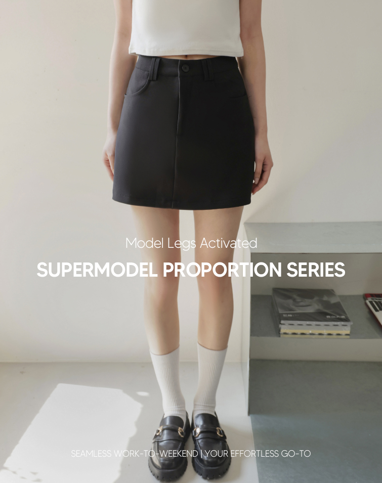 FLATTERING HIGH-RISE MINI SKIRT