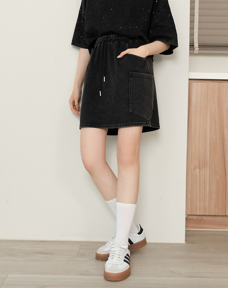 CHARCOAL WASHED ELASTICATED MINI SKIRT