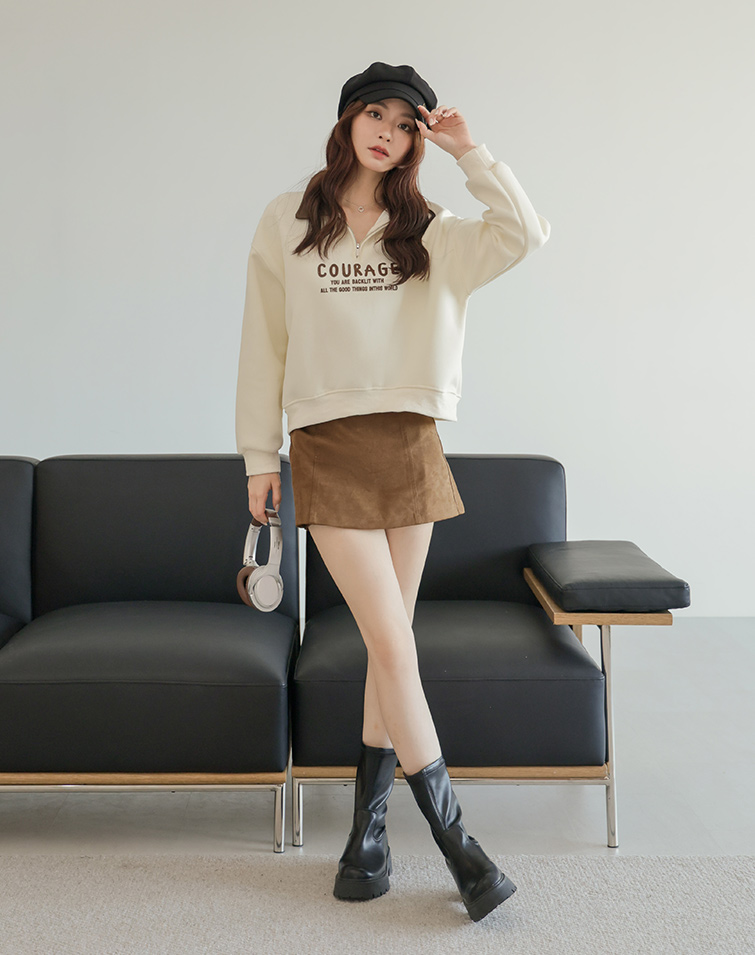 SUEDED-LEATHER BELTED SKORT