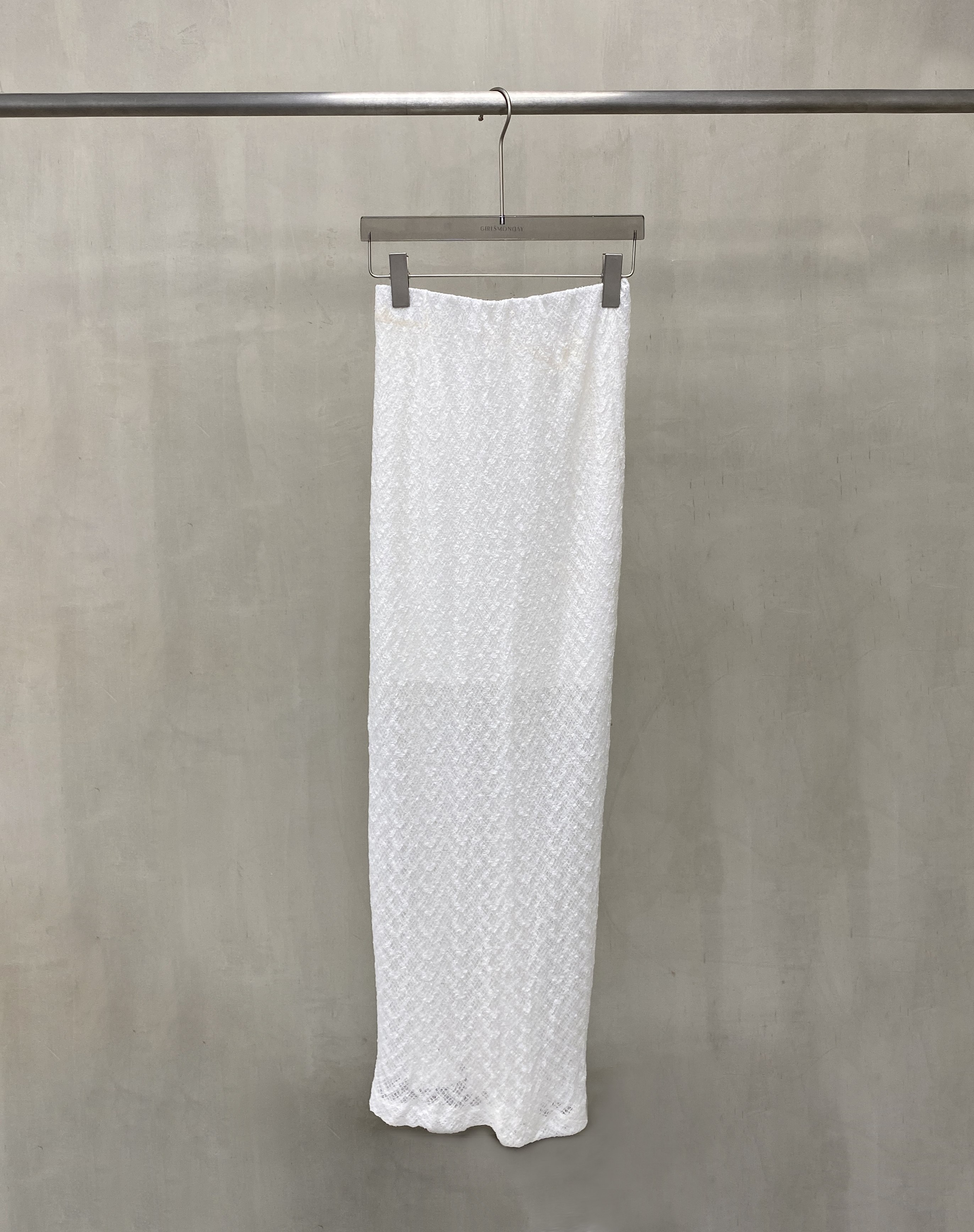 SOFT TEXTURED LACE MAXI SKIRT