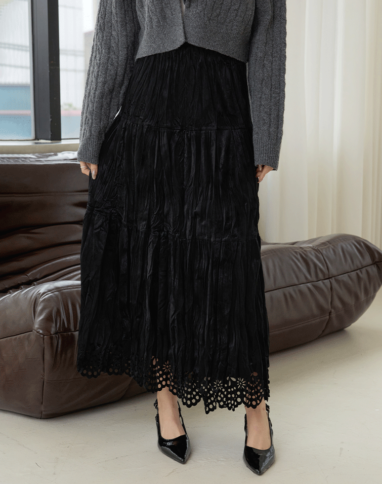 ROMANTIC FLORAL LAYERED SKIRT