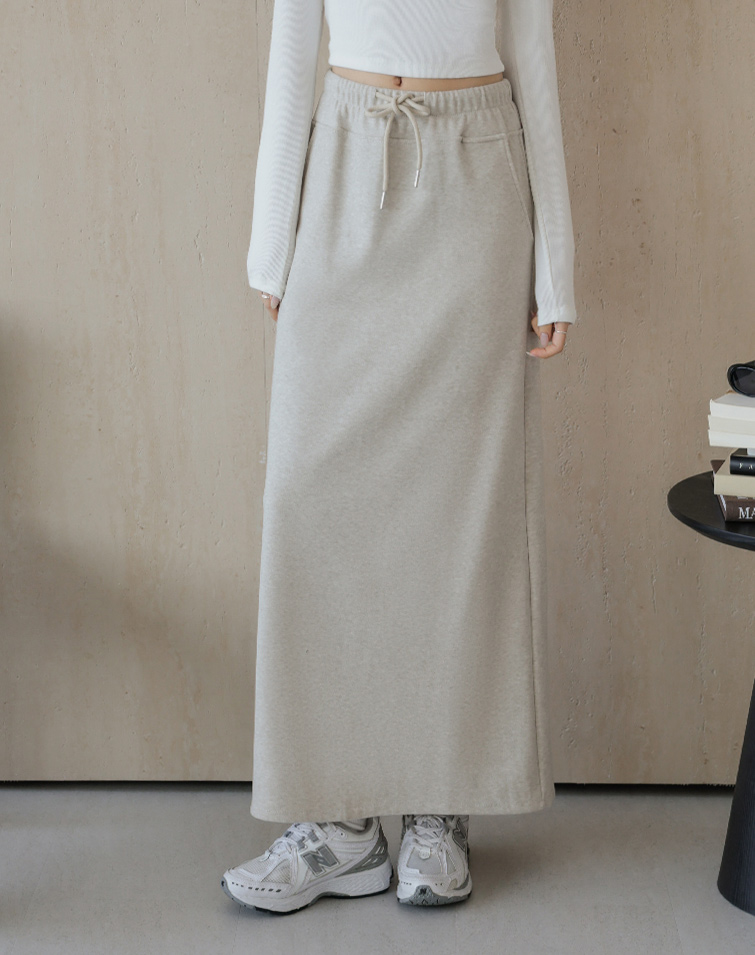WARM-FLEECE SLIMMING SKIRT
