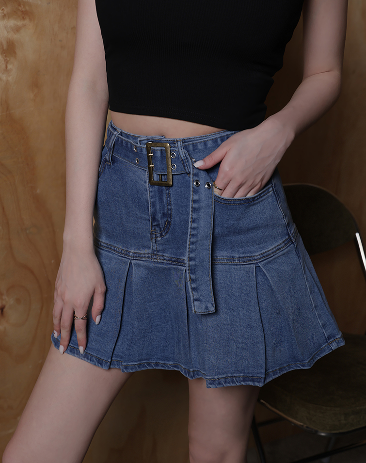 PLEATED DENIM SHORT SKIRT