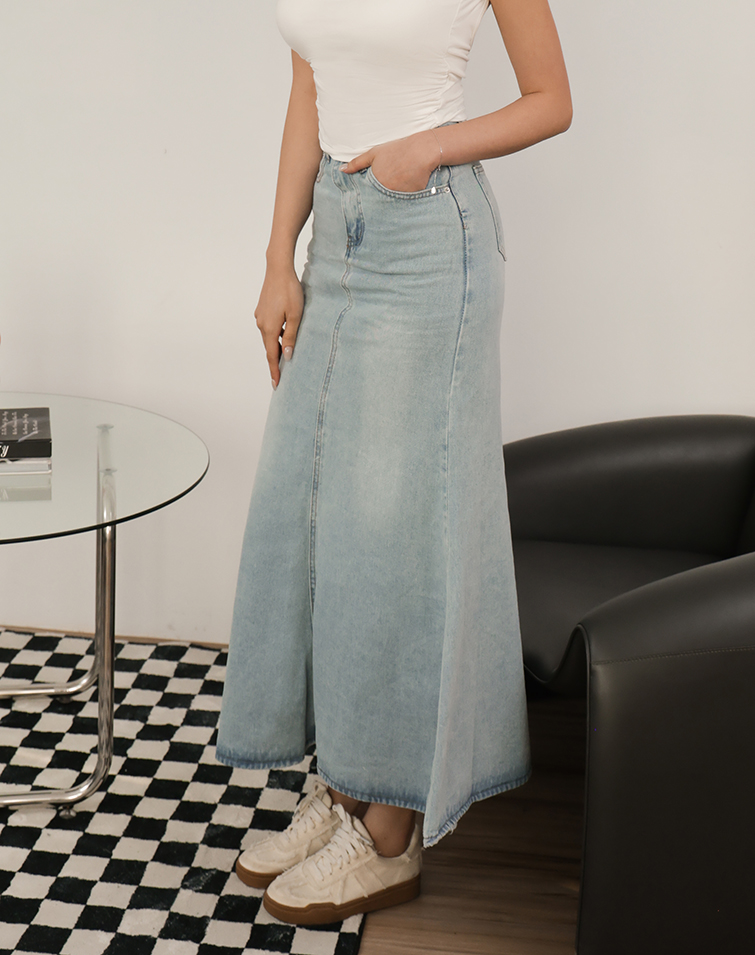 WASHED DENIM MERMAID MAXI SKIRT