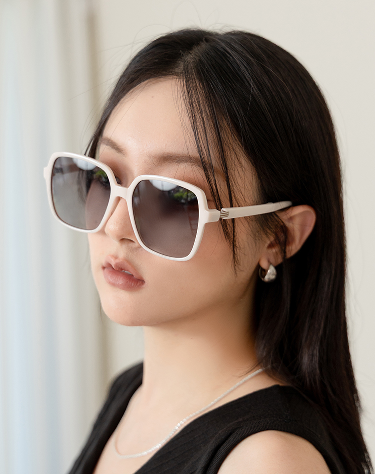 FOLDABLE SQUARE SUNGLASSES