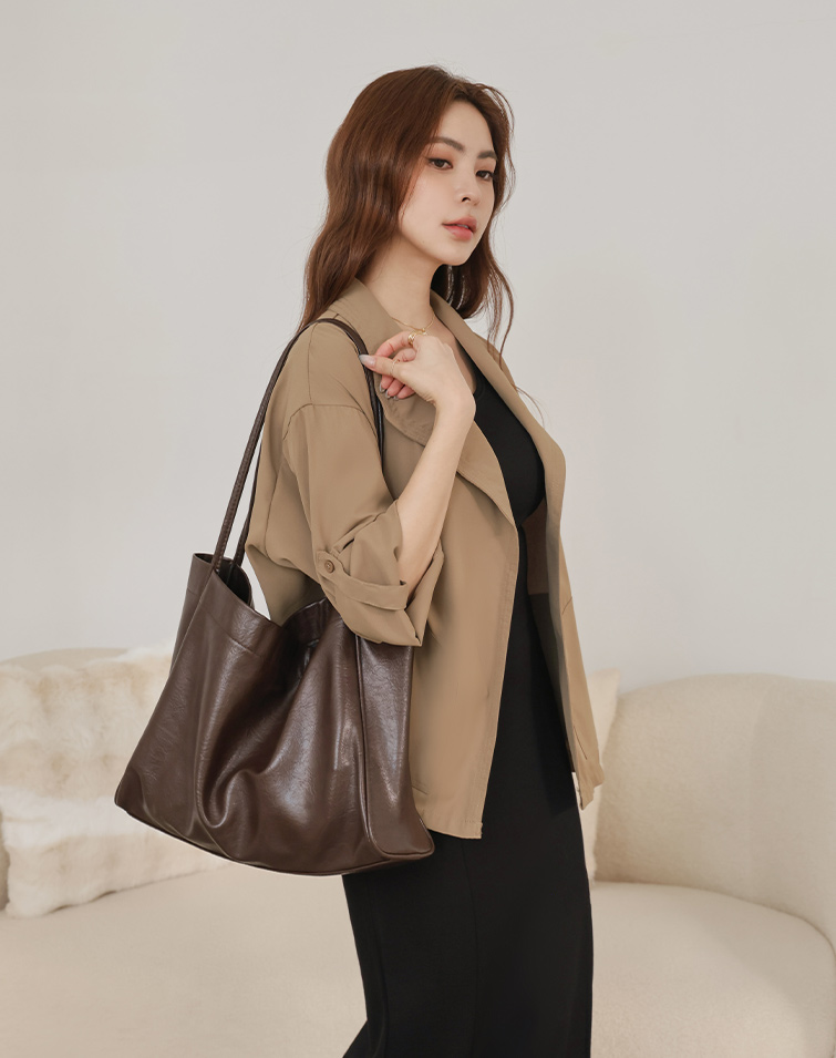 LARGE LEATHER TOTE BAG